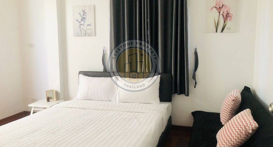Villa en alquiler de 4 habitaciones en Jomtien, Pattaya