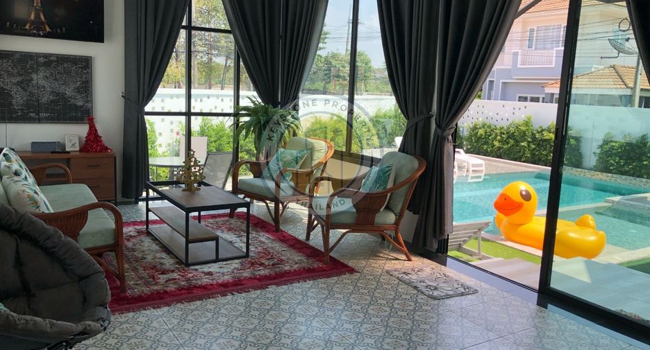 Villa en alquiler de 4 habitaciones en Jomtien, Pattaya
