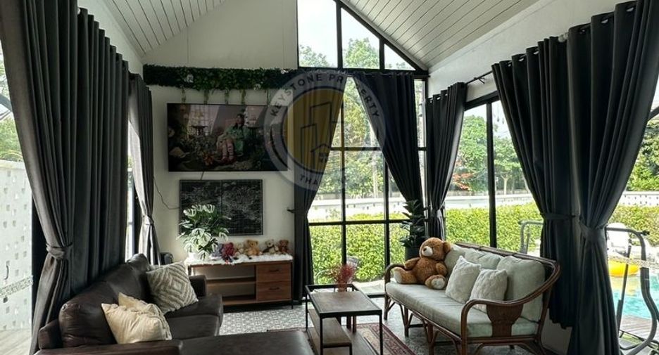 Villa en alquiler de 4 habitaciones en Jomtien, Pattaya