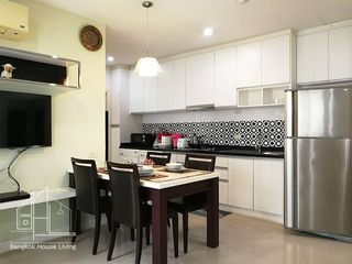 For rent 2 bedrooms apartment in Watthana, Bangkok