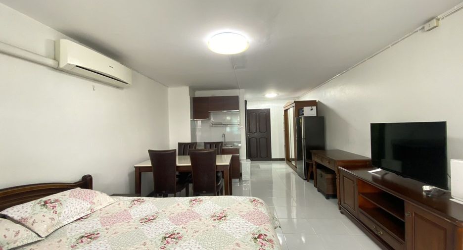 For rent studio condo in Mueang Chiang Mai, Chiang Mai