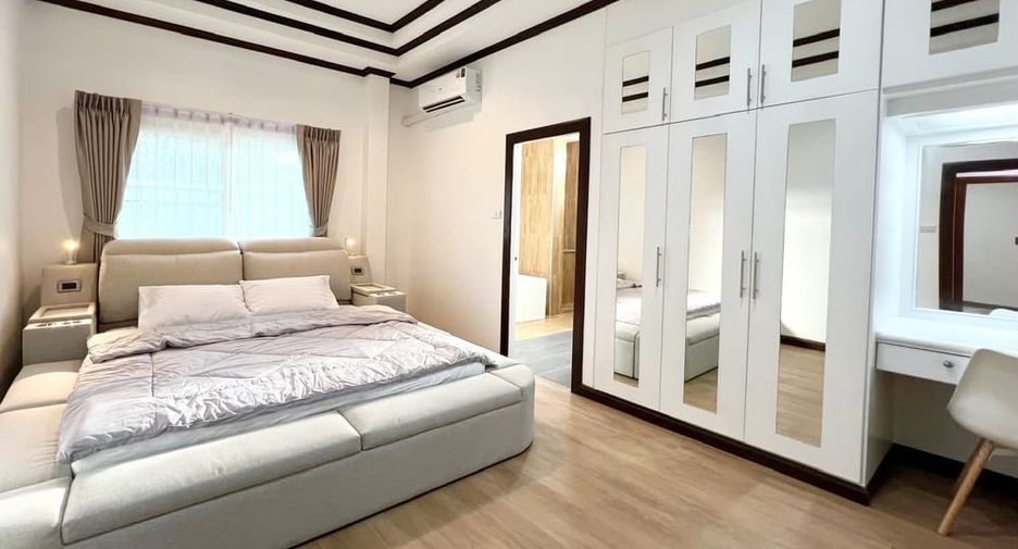 Haus zur Miete mit 4 Zimmer in Bang Lamung, Chonburi
