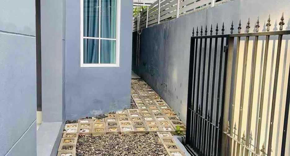 For rent 3 bedrooms house in Bang Lamung, Chonburi
