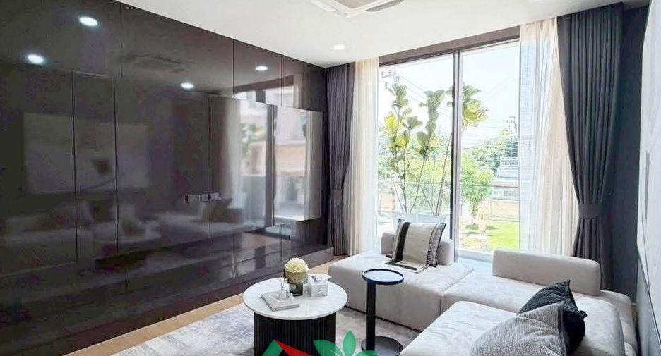 出售 4 卧室 独立屋 在 Lat Krabang, 曼谷