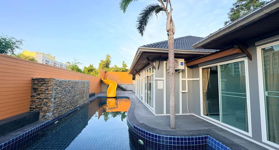 For rent 5 bedrooms villa in Jomtien, Pattaya