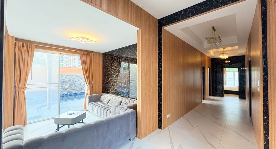 For rent 5 bedrooms villa in Jomtien, Pattaya