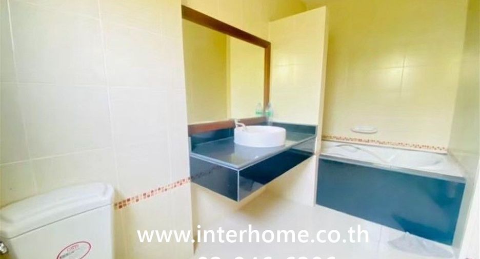 For sale 3 ベッドルーム house in Lam Luk Ka, Pathum Thani