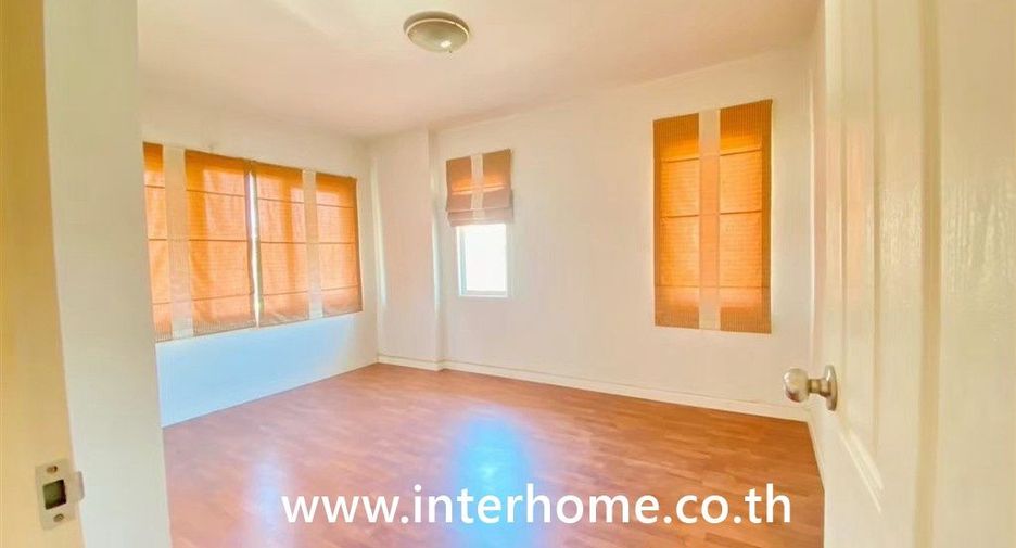 For sale 3 ベッドルーム house in Lam Luk Ka, Pathum Thani