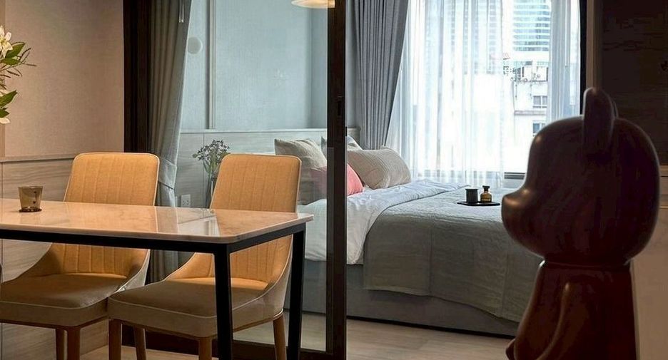 Condo en alquiler de 1 habitaciones en Pathum Wan, Bangkok