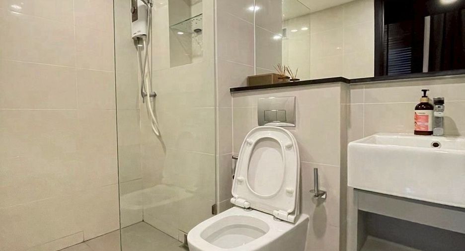 For rent 1 Beds condo in Sathon, Bangkok