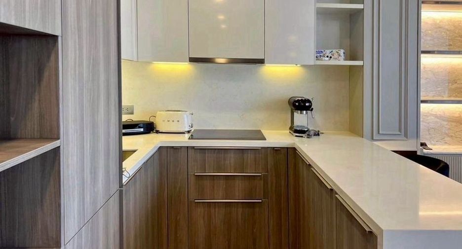 Wohnung zum Kauf mit 1 Zimmer in Khlong Toei, Bangkok
