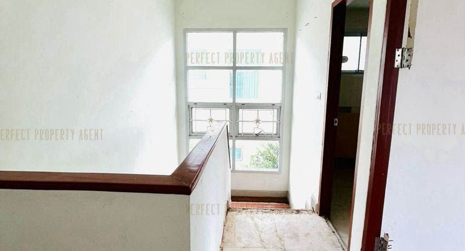 À vendre 3 chambres maison à Bang Yai, Nonthaburi