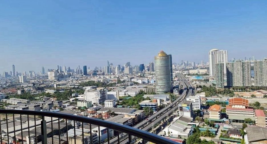 For sale 2 bedrooms condo in Yan Nawa, Bangkok