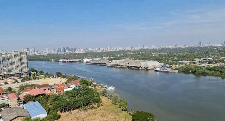 For sale 2 bedrooms condo in Yan Nawa, Bangkok