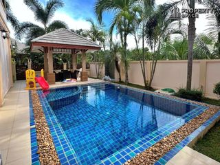 For rent 4 bedrooms villa in Bang Lamung, Chonburi