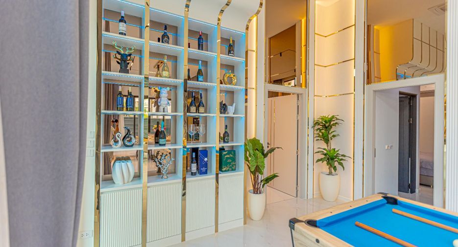 For sale 4 bedrooms villa in Jomtien, Pattaya