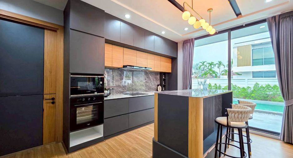 For sale 3 bedrooms house in Bang Lamung, Chonburi