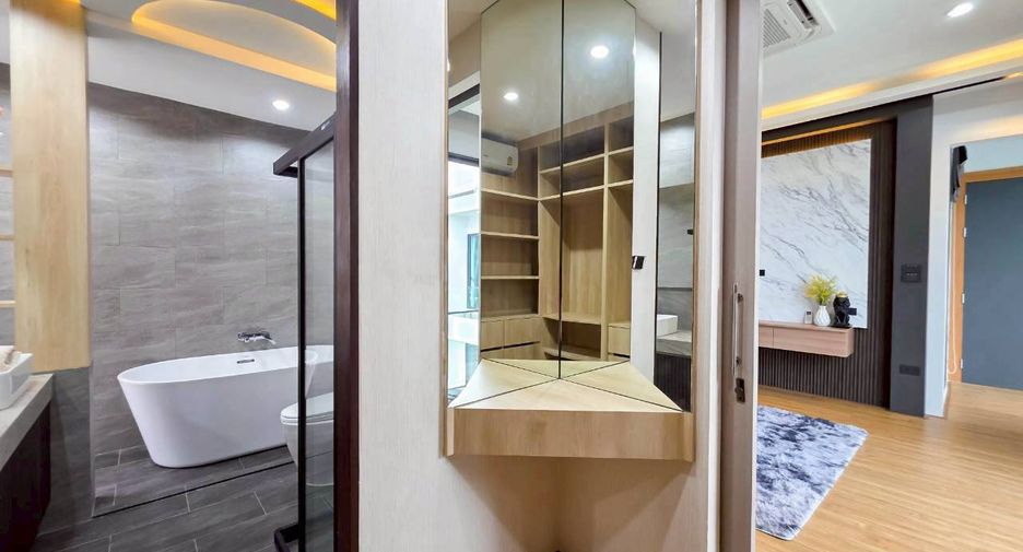 For sale 3 bedrooms house in Bang Lamung, Chonburi