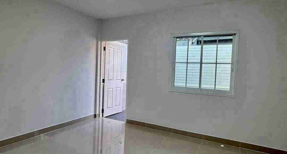 Casa adosada en venta de 4 habitaciones en Bang Bua Thong, Nonthaburi