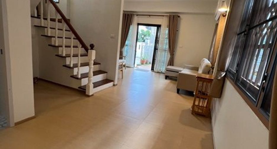À louer 3 chambres maison à Pak Kret, Nonthaburi