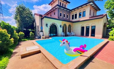 For rent 3 bedrooms villa in Huay Yai, Pattaya