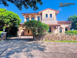 For rent 3 bedrooms villa in Huay Yai, Pattaya