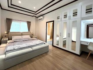 For rent 4 bedrooms house in Bang Lamung, Chonburi