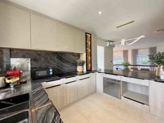 For sale and for rent 5 bedrooms villa in Na Jomtien, Pattaya