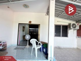 出售 2 卧室 联排别墅 在 Phan Thong, Chon Buri