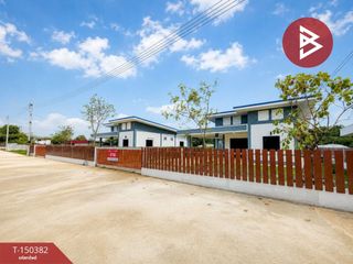 For sale 2 bedrooms house in Mueang Nakhon Pathom, Nakhon Pathom