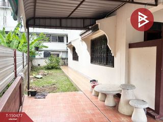 出售 2 卧室 联排别墅 在 Mueang Lamphun, Lamphun