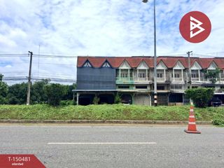 Продажа 2 спальни торговое помещение в Mueang Uttaradit, Уттарадит