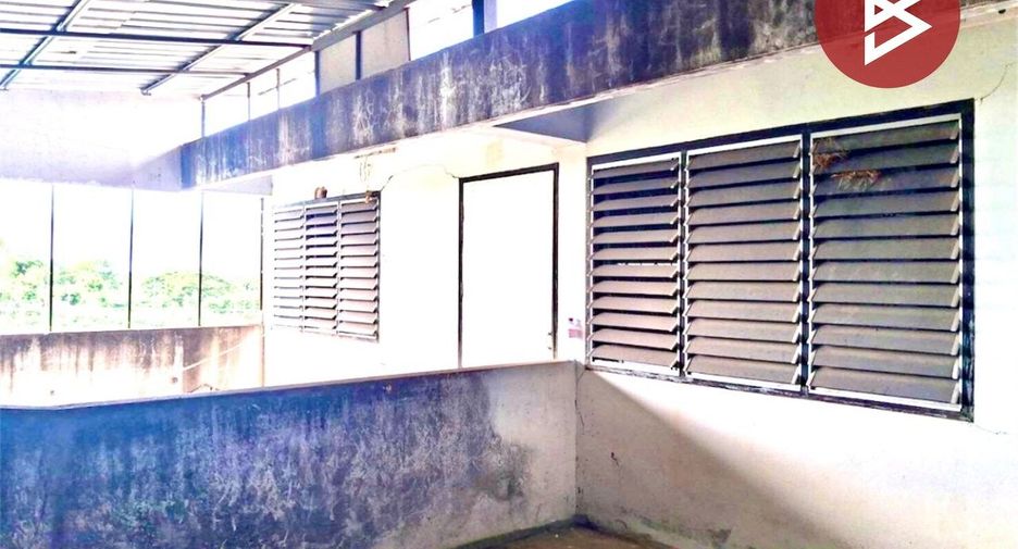 Продажа 2 спальни торговое помещение в Mueang Uttaradit, Уттарадит