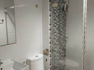 À vendre 1 chambre condo à Krathum Baen, Samut Sakhon