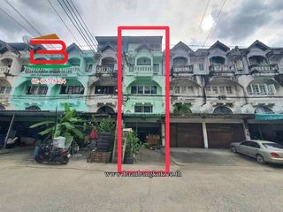Gewerbefläche zum Kauf mit 3 Zimmer in Min Buri, Bangkok