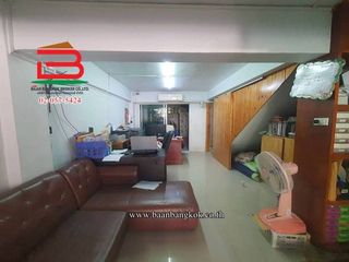 Gewerbefläche zum Kauf mit 3 Zimmer in Min Buri, Bangkok