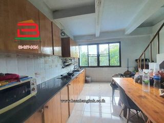 Gewerbefläche zum Kauf mit 3 Zimmer in Min Buri, Bangkok