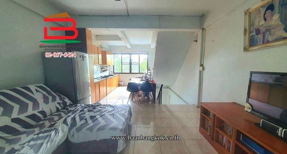Gewerbefläche zum Kauf mit 3 Zimmer in Min Buri, Bangkok