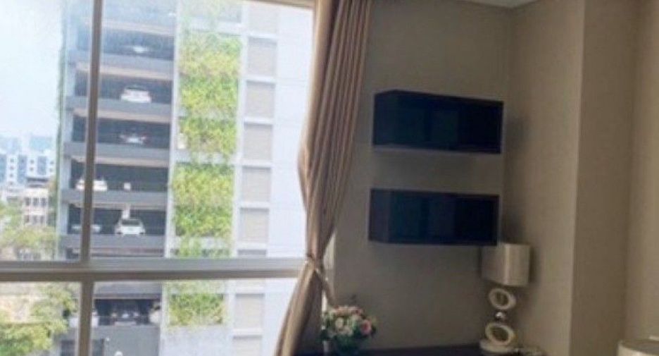 Wohnung zum Kauf mit 2 Zimmer in Pathum Wan, Bangkok