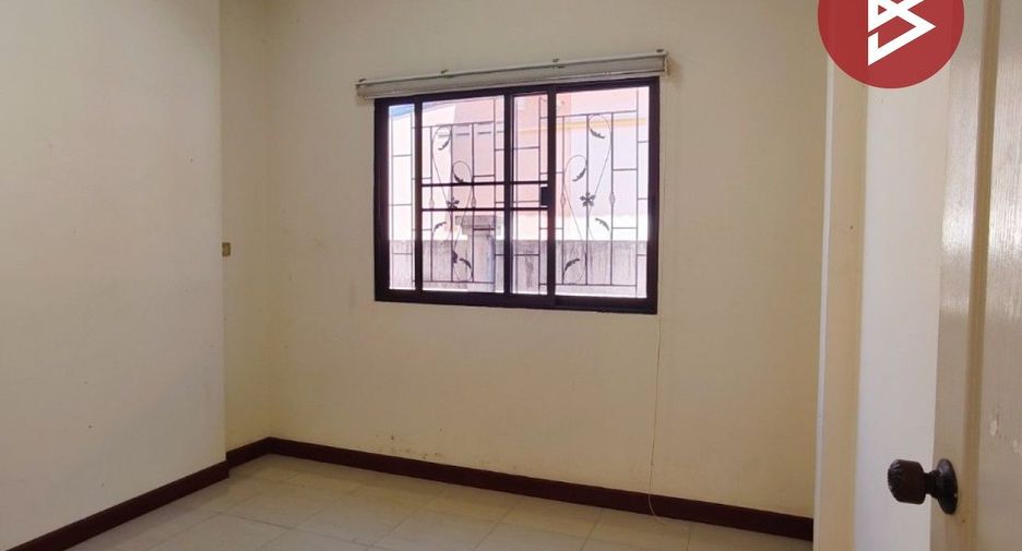 For sale 3 bedrooms house in Sam Phran, Nakhon Pathom
