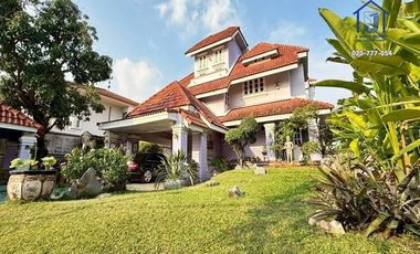 For sale 5 bedrooms house in Khan Na Yao, Bangkok
