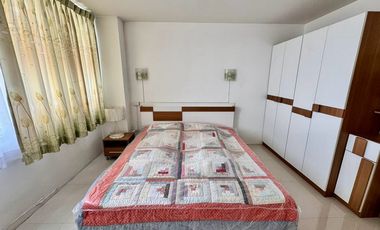 À louer et à vendre 1 chambre condo à Si Racha, Chonburi
