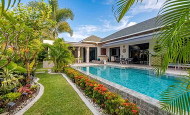 Villa zum Kauf mit 3 Zimmer in Hua Hin, Prachuap Khiri Khan