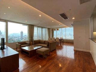À louer 3 chambres appartement à Watthana, Bangkok