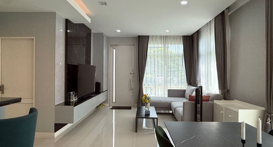 À louer 3 chambres maison à Prawet, Bangkok