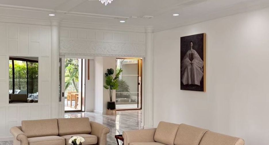 For rent 4 bedrooms condo in Watthana, Bangkok