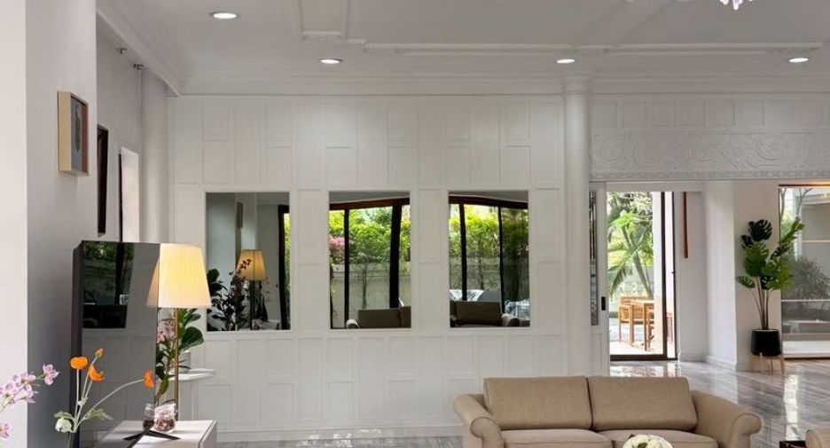 For rent 4 bedrooms condo in Watthana, Bangkok