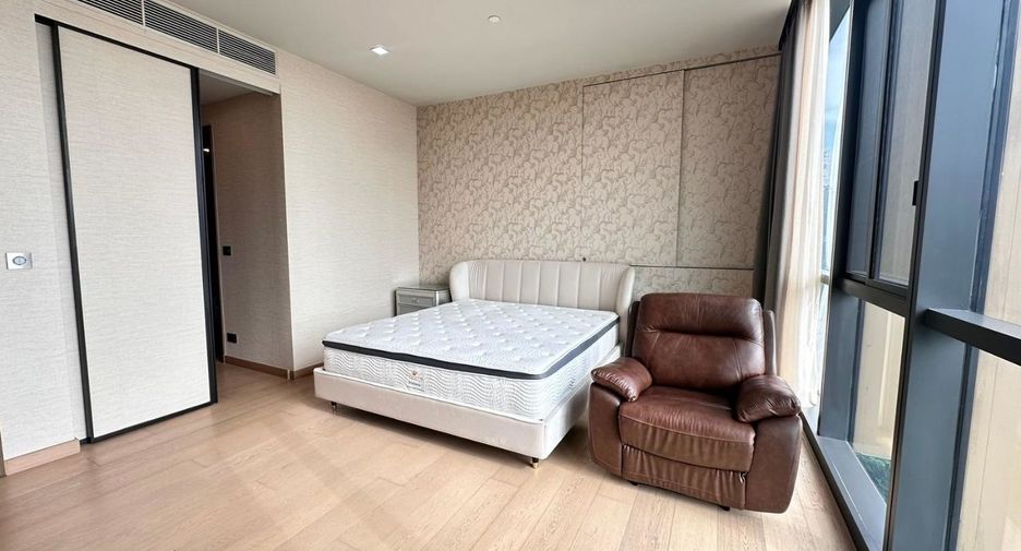 Condo en alquiler y en venta de 2 habitaciones en Watthana, Bangkok
