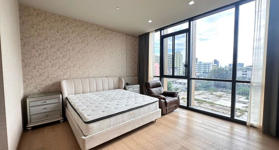 Condo en alquiler y en venta de 2 habitaciones en Watthana, Bangkok