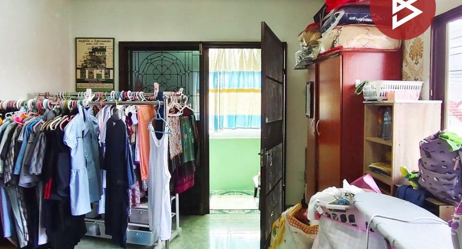 Casa en venta de 5 habitaciones en Mueang Nakhon Pathom, Nakhon Pathom